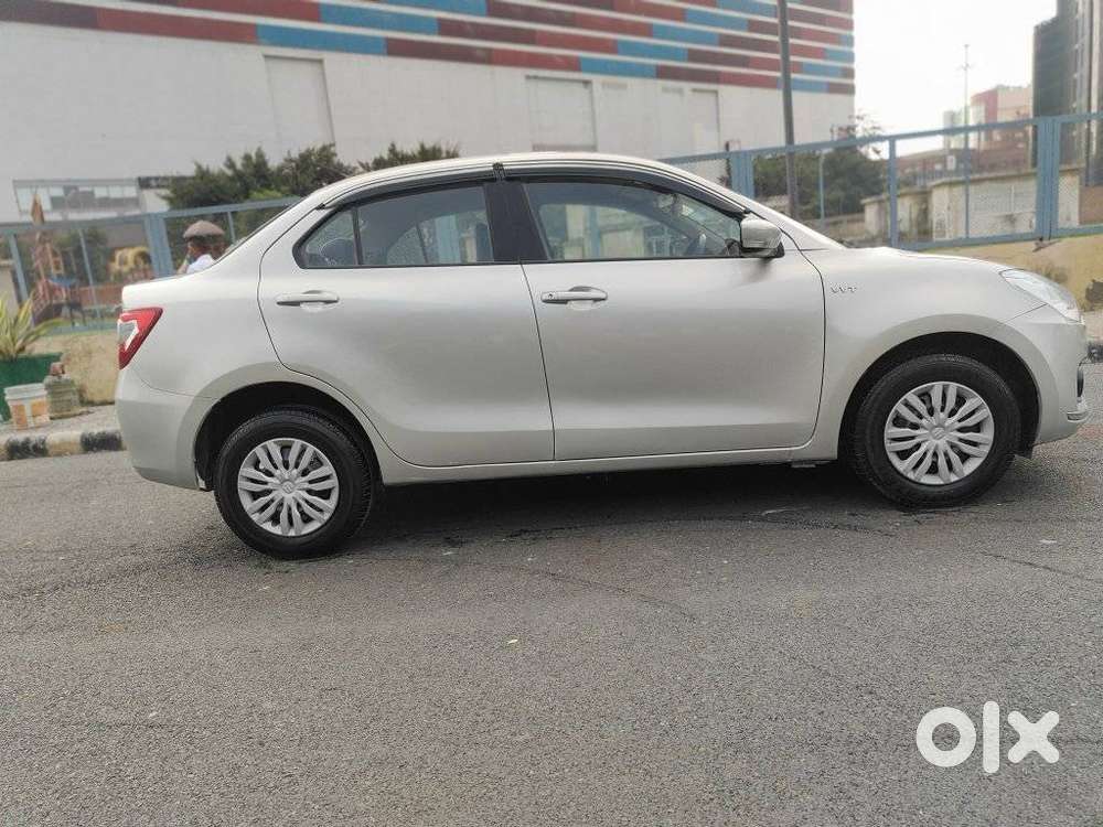 Maruti Suzuki Swift Dzire Vxi(o) Mt, 2017, Petrol
