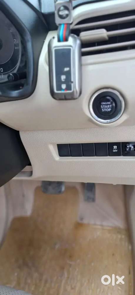 Maruti Dzire 2022 Petrol Amt Year