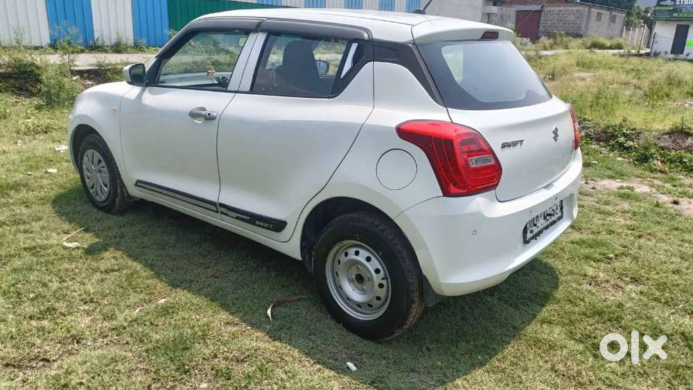 Maruti Suzuki Swift Vvt Lxi, 2020, Petrol