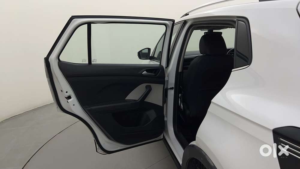 Volkswagen Taigun Topline 1.0 Tsi At (electric Seats), 2021, Petrol