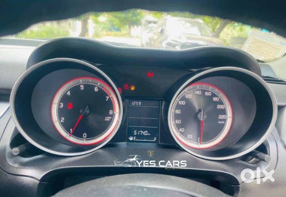 Maruti Suzuki Swift Vxi + Manual, 2022, Petrol