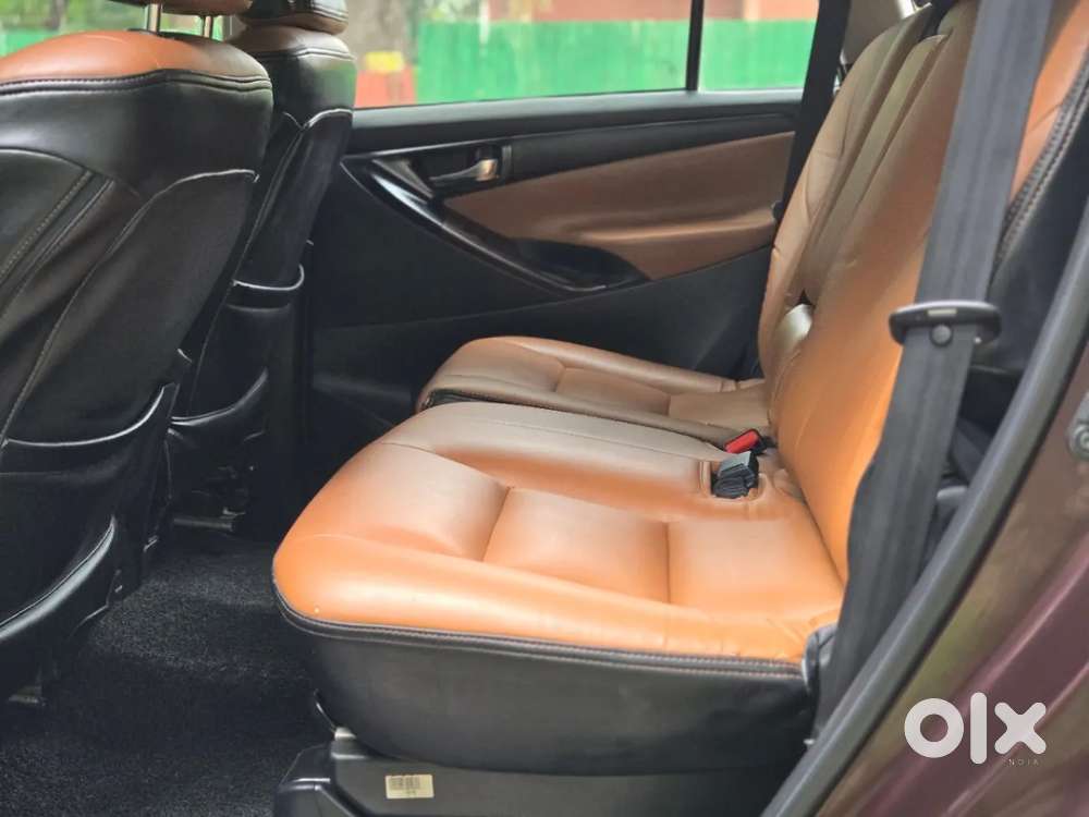 Toyota Innova Crysta [2020-ongoing] 2.4 Gx 8 Str, 2019, Diesel
