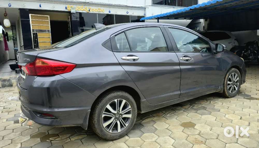 Honda City 1.5 V 2017 Petrol