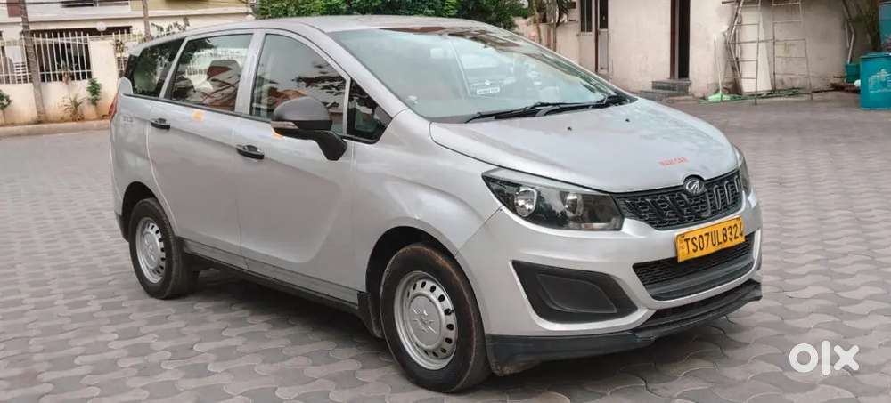 Mahindra Marazzo Plus 2022 Car