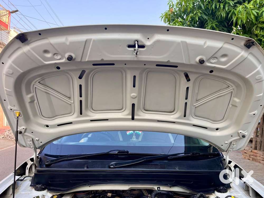Hyundai Venue 1.2 S (o), 2024, Petrol