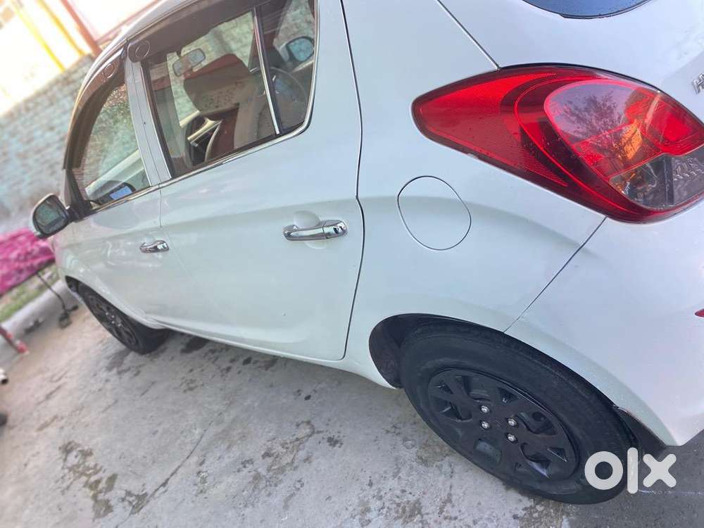 Hyundai Car 2012 Manual