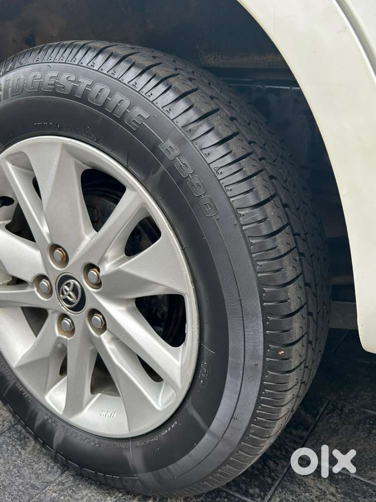 Toyota Innova Crysta 2017