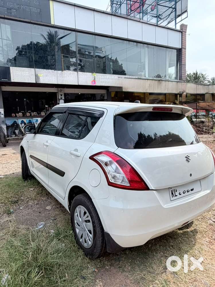 Maruti Suzuki Swift Petrol 2017