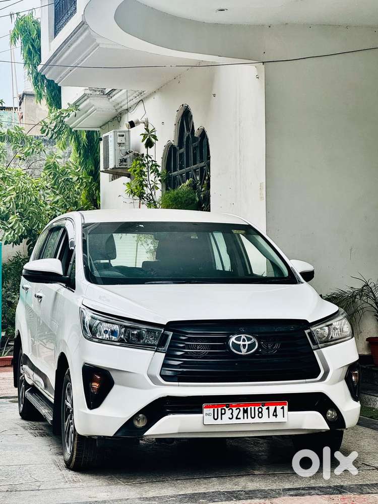 Toyota Innova Crysta 2.4 G Mt, 2022, Diesel
