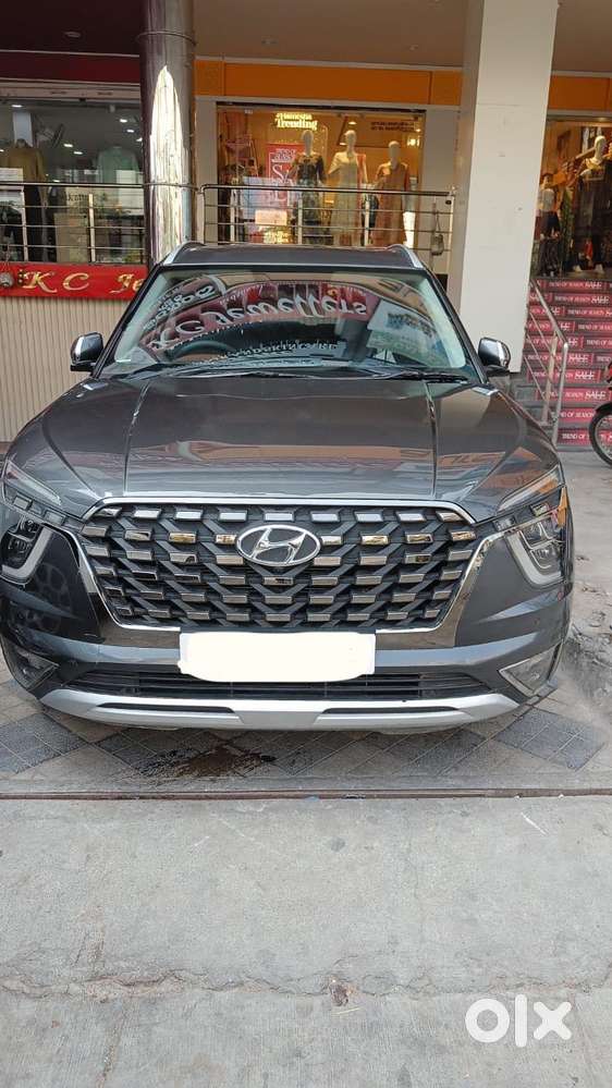 Hyundai Alcazar Signature (o) 7 Seater 1.5 Diesel At Adventure Dual ..