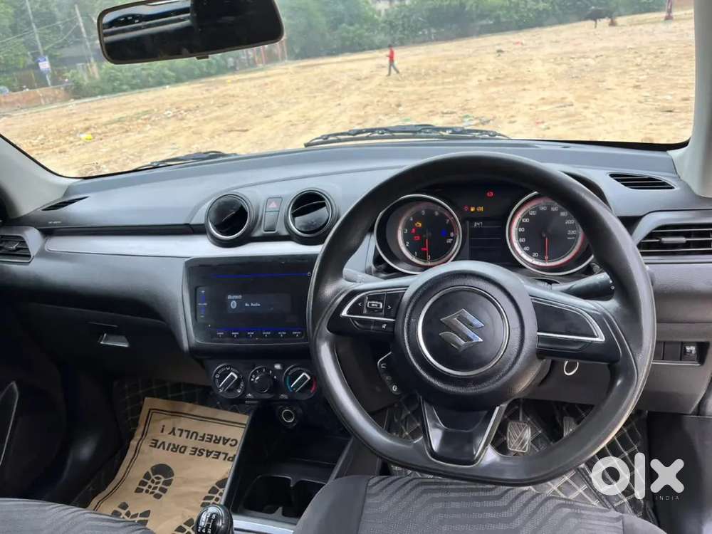 Maruti Suzuki Swift 2022 Petrol 42000 Km Driven