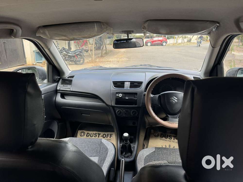 Maruti Suzuki Swift Lxi Optional-o, 2011, Petrol