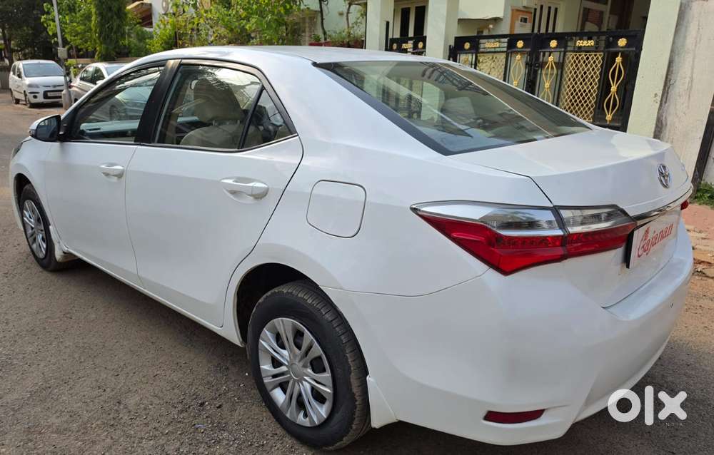 Toyota Corolla Altis 2013-2017 D-4d Limited Edition, 2017, Diesel