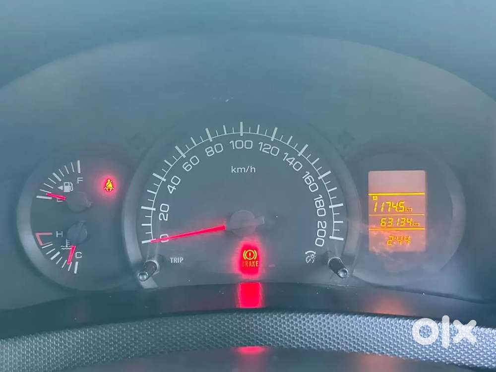 Maruti Suzuki Swift Vxi, 2013, Petrol