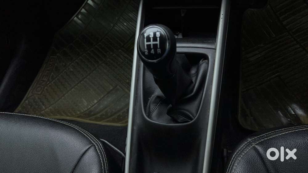 Maruti Suzuki Baleno Zeta, 2018, Petrol