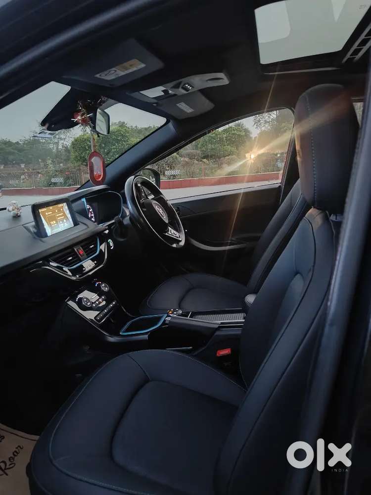 Tata Nexon Ev Xz+ Lux Dark Edition  2023  Top Model