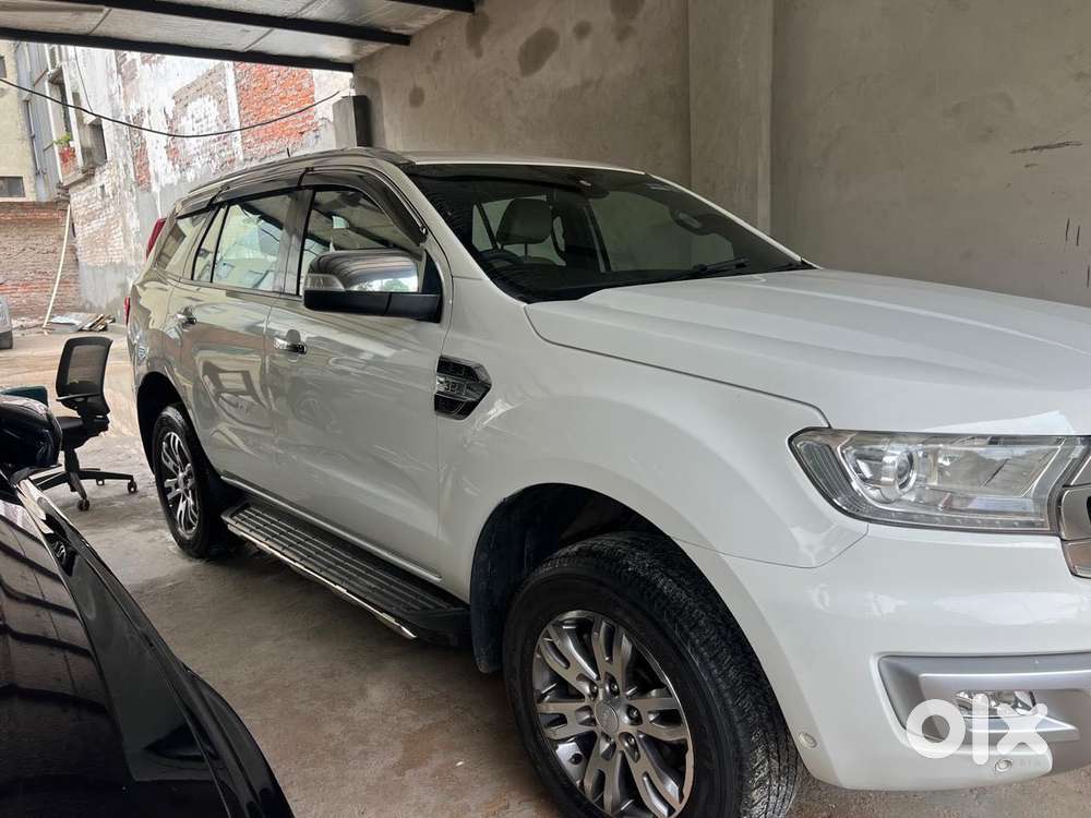 Ford Endeavour 3.2 Titanium At 4x4, 2018, Diesel