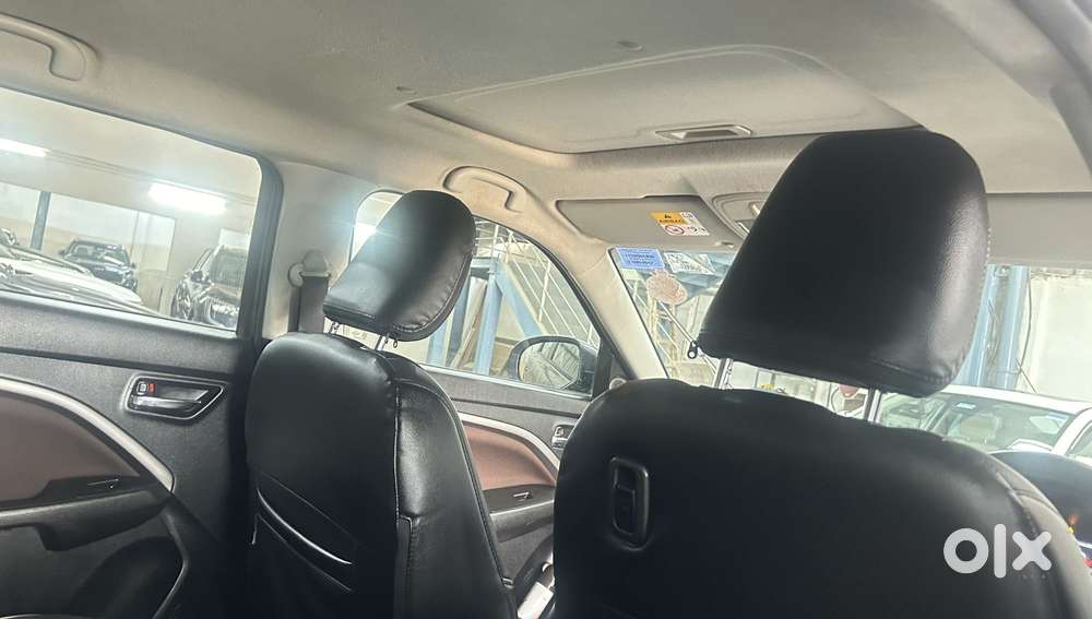 Maruti Suzuki Brezza 1.5 Zxi At Smart Hybrid, 2022, Petrol