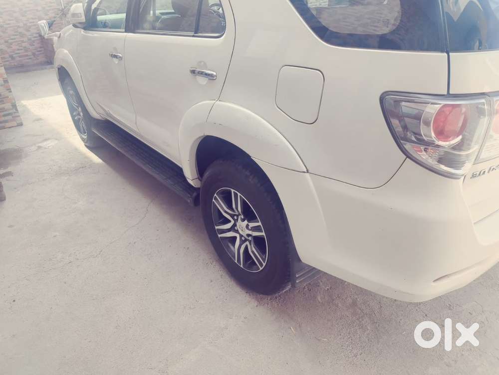 2013 Toyota Fortuner 4x2