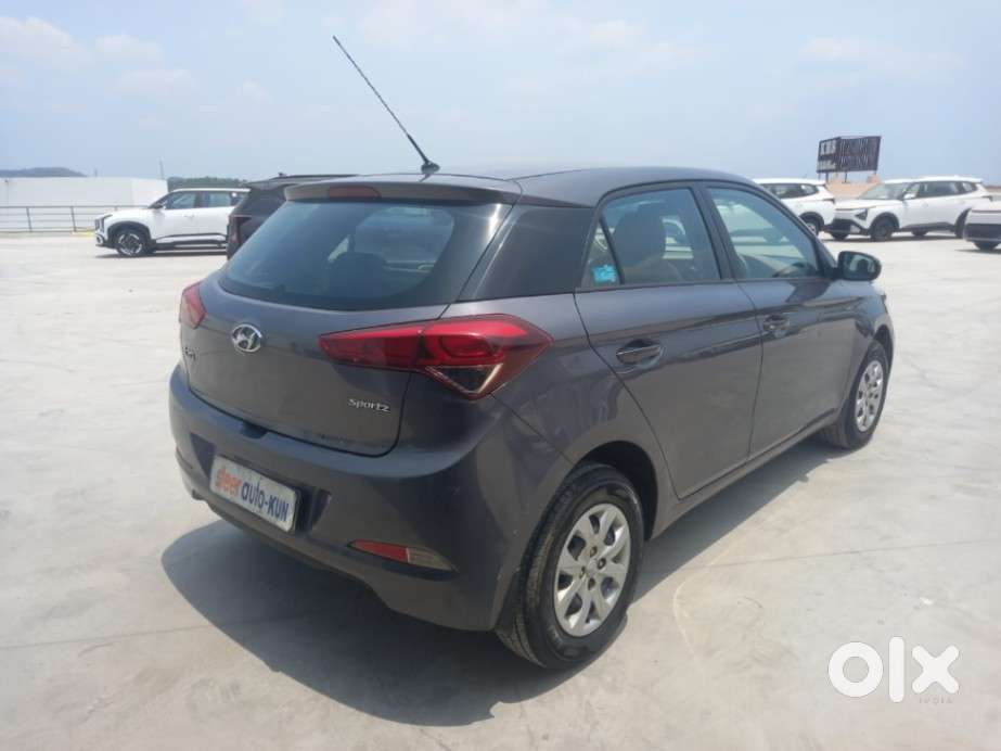Hyundai I20 Sportz 1.2 Bs-iv, 2017, Petrol