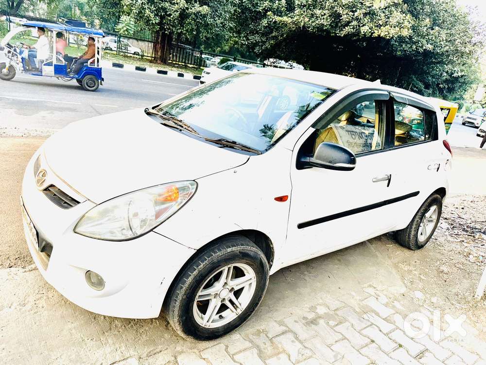 Hyundai I20 2015-2017 Asta Option 1.2, 2010, Petrol