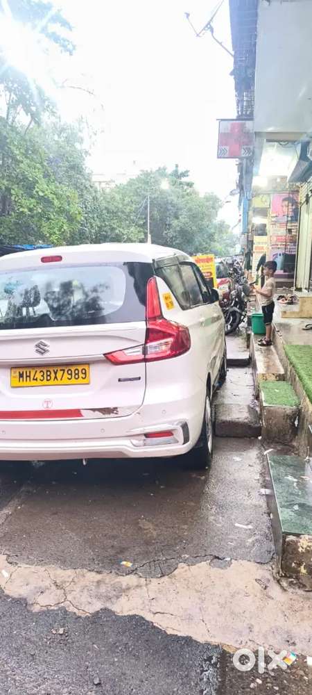 Maruti Suzuki Ertiga 2023 Cng & Hybrids 120000 Km Driven