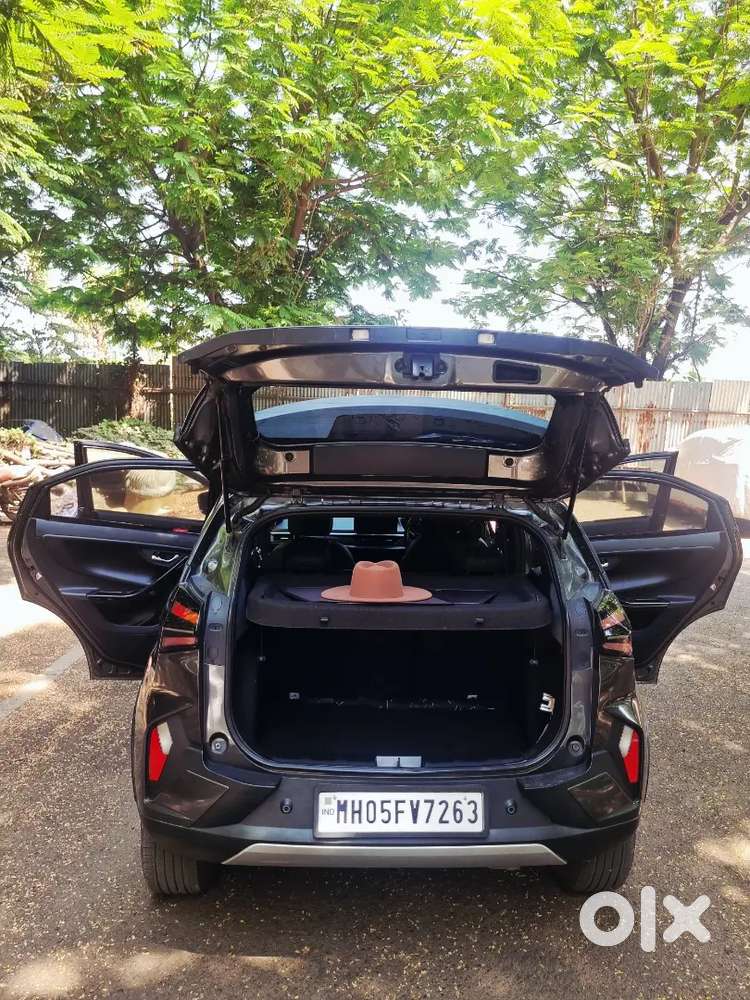 Tata Nexon Fearless+s Dct Duel Tone Daytona Grey Petrol 2025