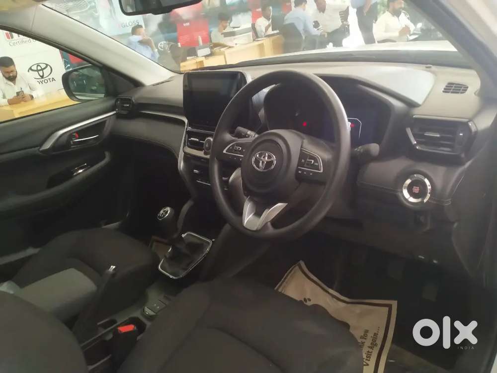 Toyota Hyryder V Hybrid Automatic  Best Offer Available