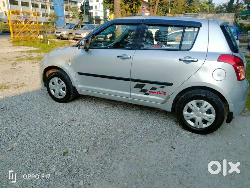 Maruti Suzuki Swift 1.3 Vxi, 2010, Petrol