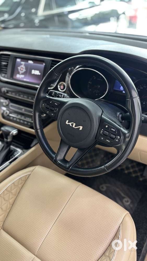 Kia Carnival Limousine Plus 7 Str, 2022, Diesel