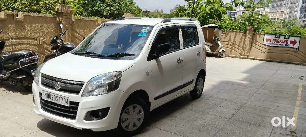 Top Condition.. New Tyres Touch Screen Reverse Camera Curtains Install