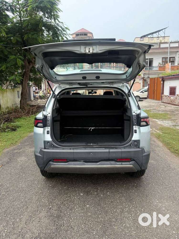 Maruti Suzuki Vitara Brezza 1.5 Lxi, 2024, Petrol