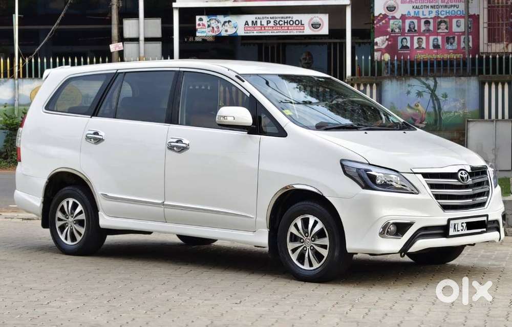 Toyota Innova 2.5 V 7 Str, 2015, Diesel