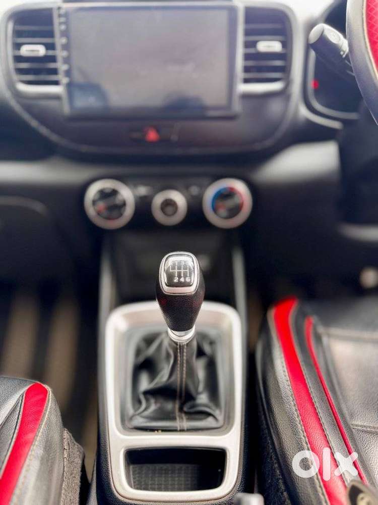 Hyundai Venue S, 2020, Petrol