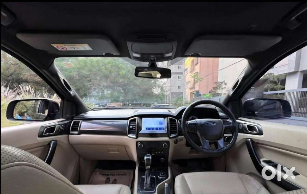 Ford Endeavour 2l Tit+ 4x4 At (sport)