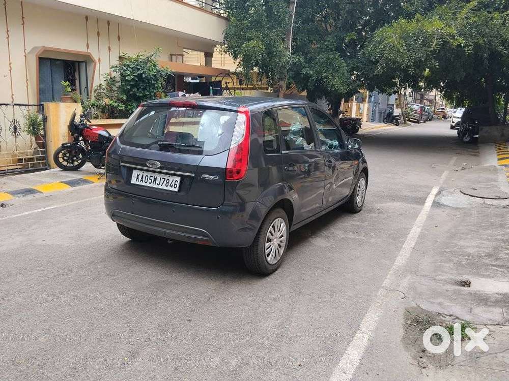 Ford Figo Petrol Zxi, 2011, Petrol