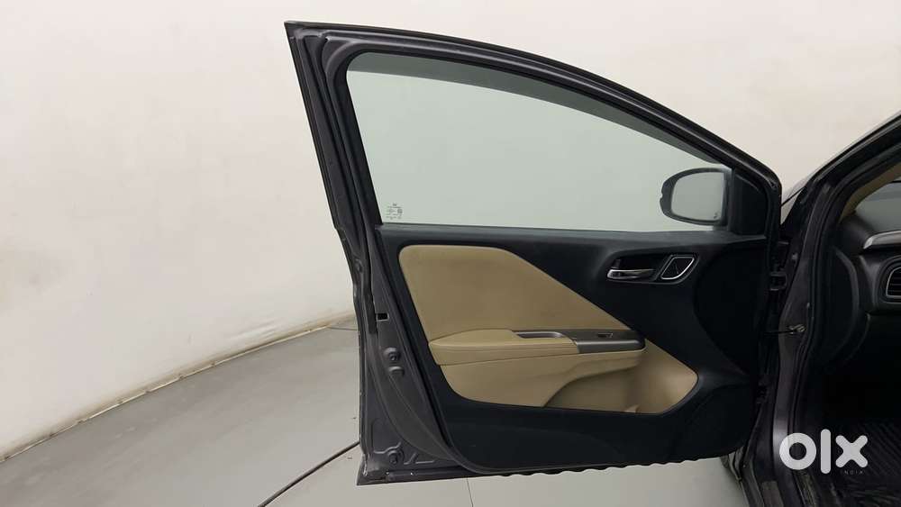 Honda City 1.5 Zx Cvt I-vtec, 2017, Petrol