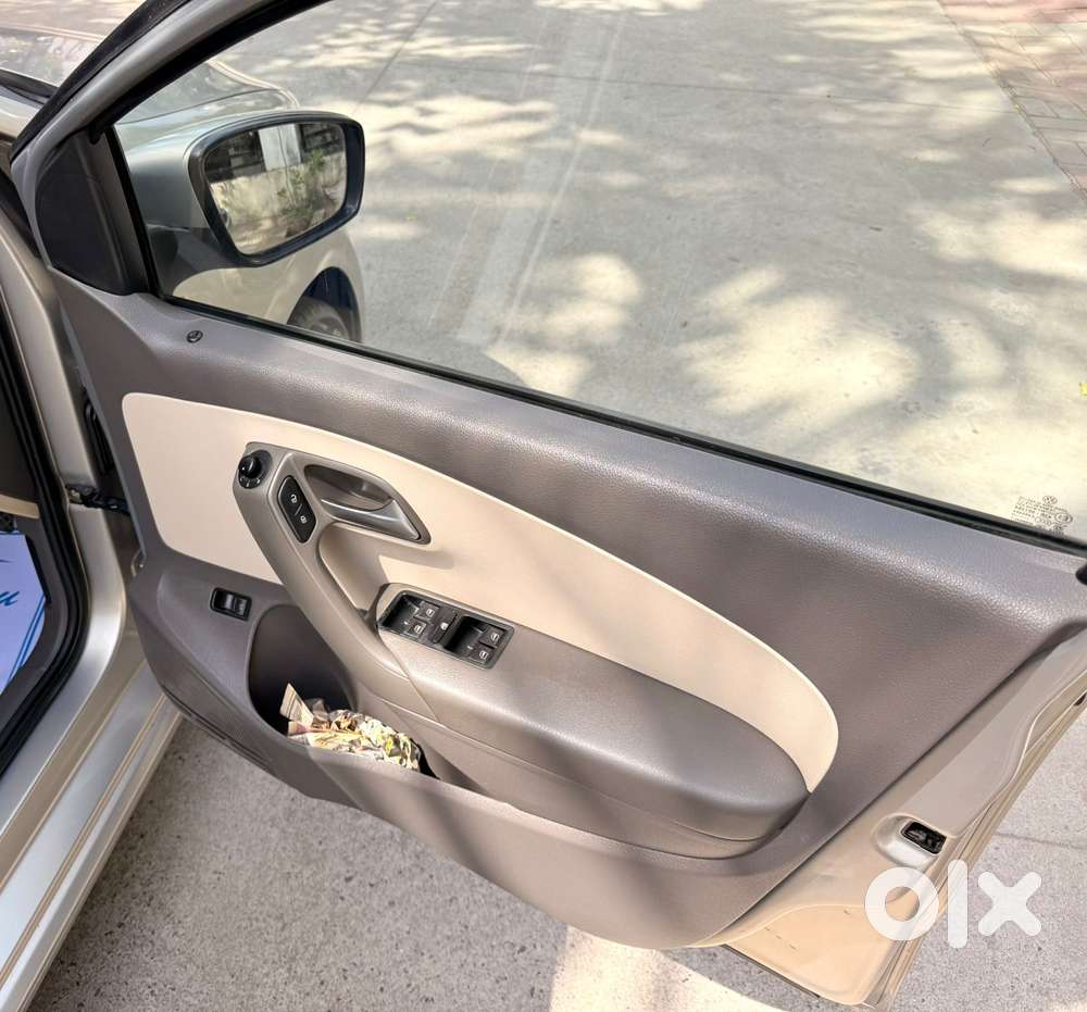 Volkswagen Vento 1.5 Highline Connect Edition, 2013, Petrol