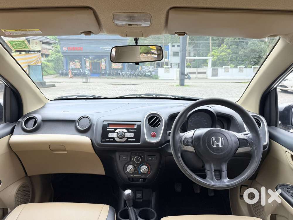 Honda Mobilio 1.5 V I-vtec, 2016, Petrol