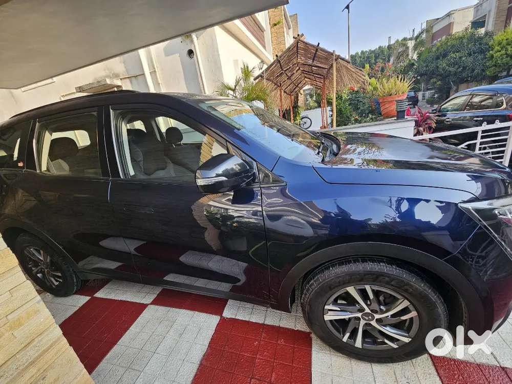 Mahindra Xuv700 2022 Petrol 40000 Km Driven