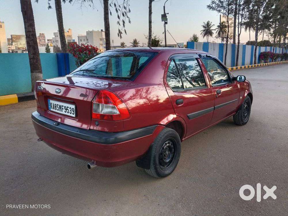 Ford Ikon 1.6 Nxt, 2006, Petrol