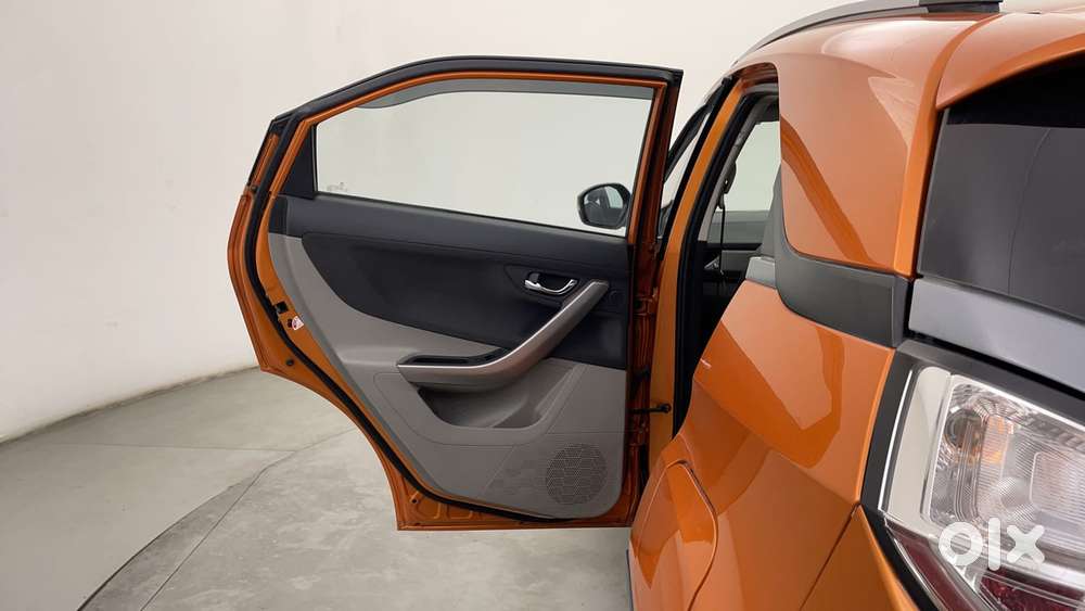 Tata Nexon 1.2 Revotron Xza Plus (l), 2019, Petrol