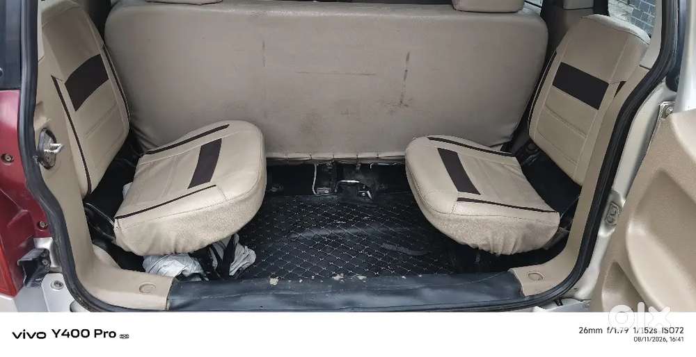 Mahindra Tuv 300 2018