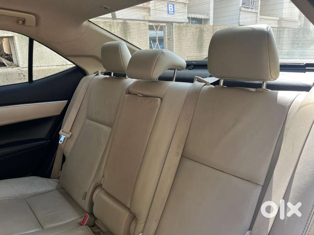 Toyota Corolla Altis 2016