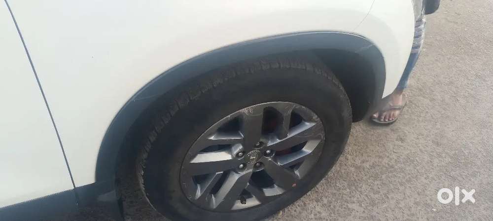 Tata Safari 2021 Xt Plus