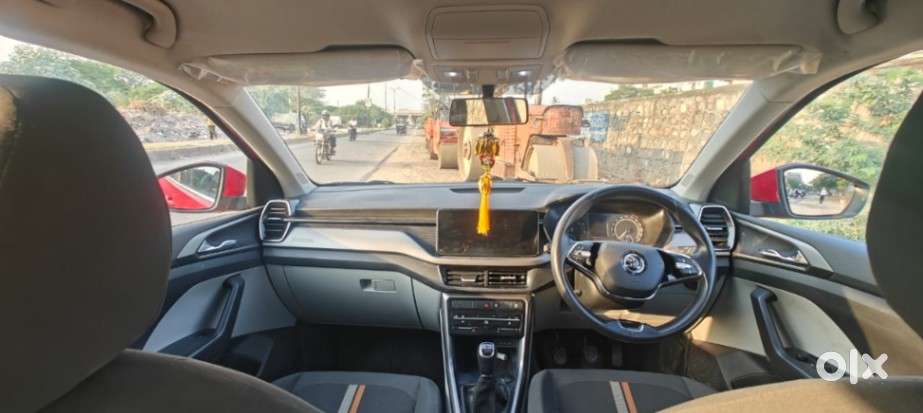 Skoda Kushaq 1.0 Tsi Ambition, 2024, Petrol
