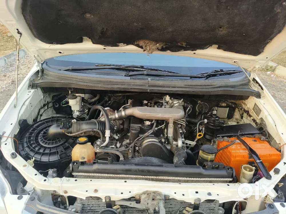 Toyota Innova 2015 Diesel 165784 Km Driven