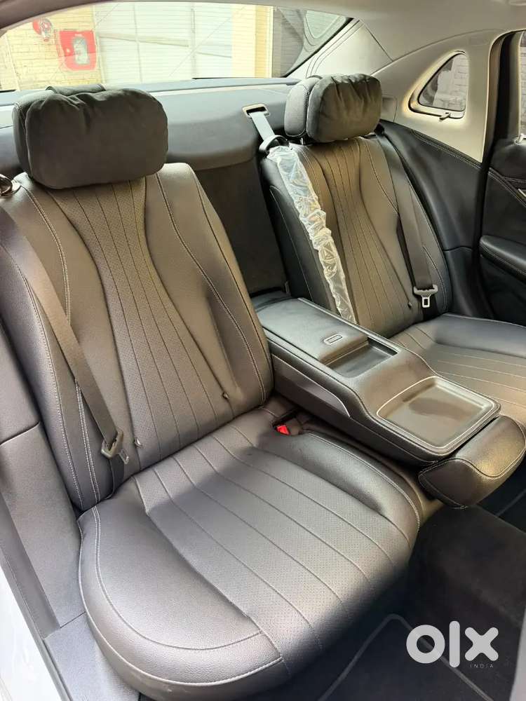 Mercedes E200 Amg Line 2024 Model