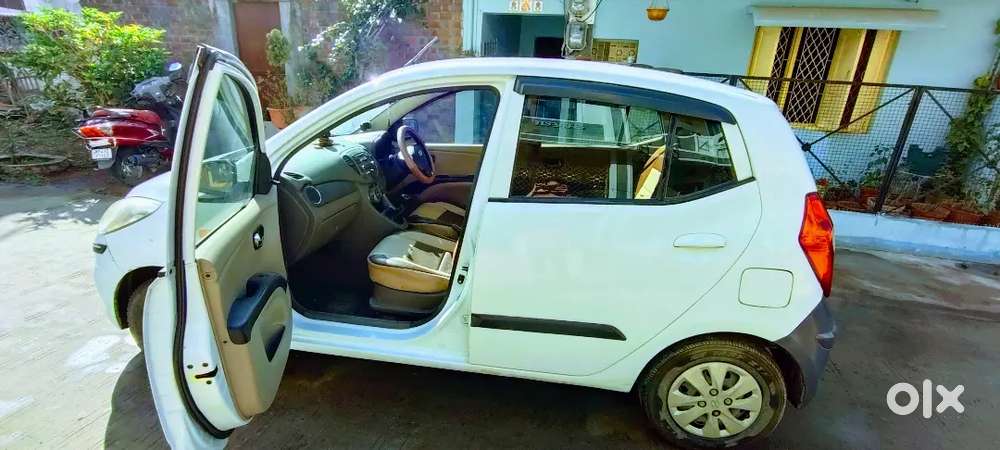 Hyundai I10 2011 Petrol Well Maintained