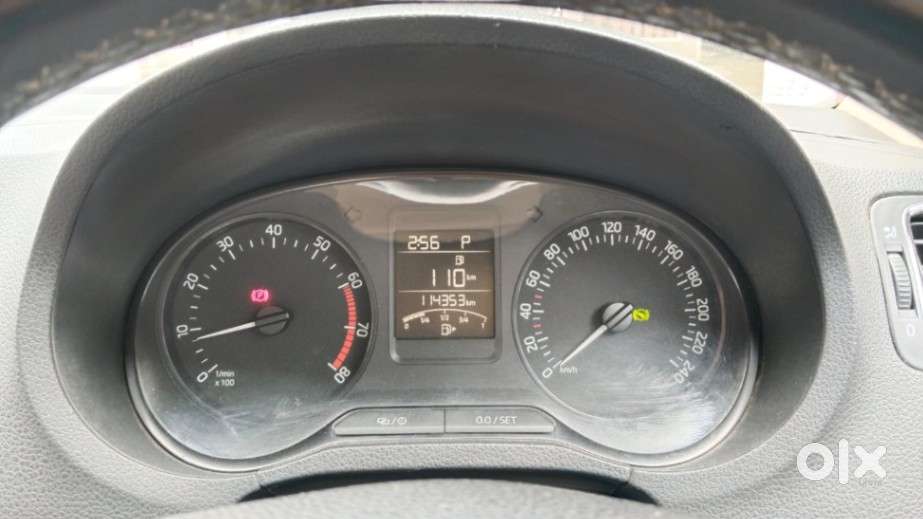 Skoda Rapid 1.6 Mpi At Style, 2018, Petrol